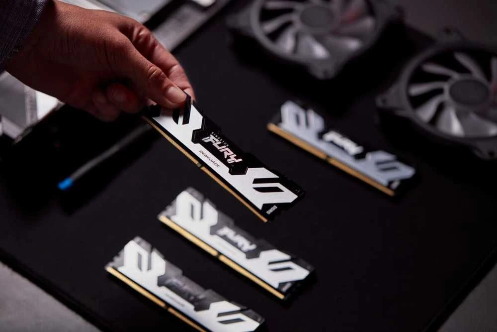 RAM Kingston KF572C38RS-24 24GB 7200MT/s DDR5 CL38 DIMM FURY Renegade Sidabrinis XMP | Kingston