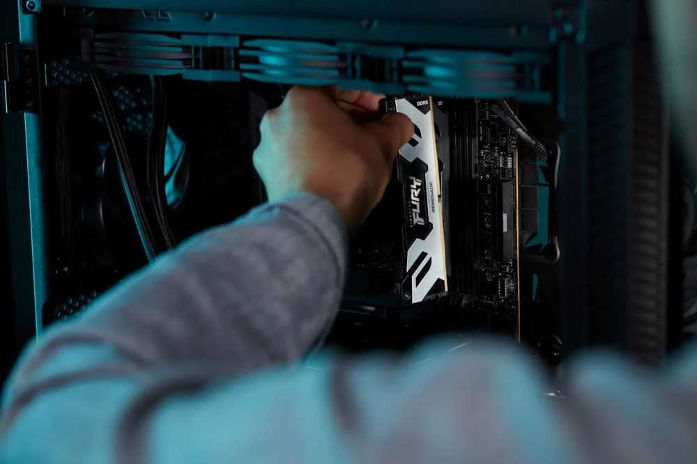 RAM Kingston KF572C38RS-24 24GB 7200MT/s DDR5 CL38 DIMM FURY Renegade Sidabrinis XMP | Kingston