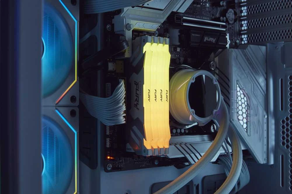 RAM Kingston KF560C32RSAK2-96 96GB 6000MT/s DDR5 CL32 DIMM (2 komplektas) FURY Renegade RGB XMP | Kingstonas