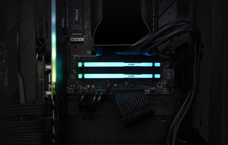 „Kingston Technology FURY Beast“ 128 GB 5600 MT/s DDR5 CL40 DIMM RGB atmintis