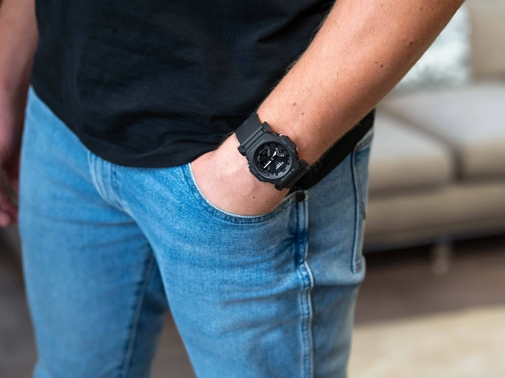 Laikrodis Casio G-Shock GA-2300-1AER
