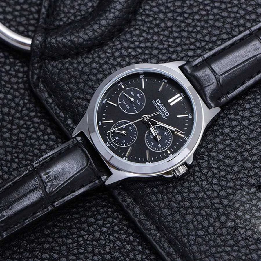 Casio laikrodis LTP-V300L-1A moterims, juodas ciferblatas, sidabrinė korpusas