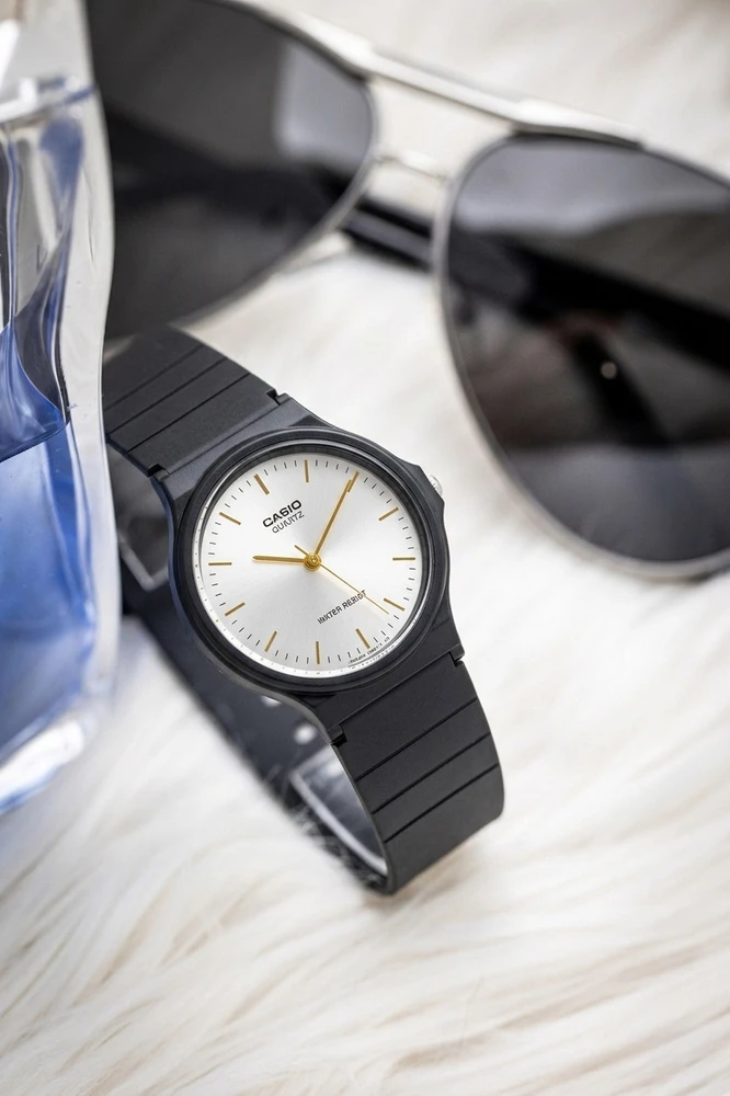 Laikrodis Unisex Casio MQ-24-7E2LDF