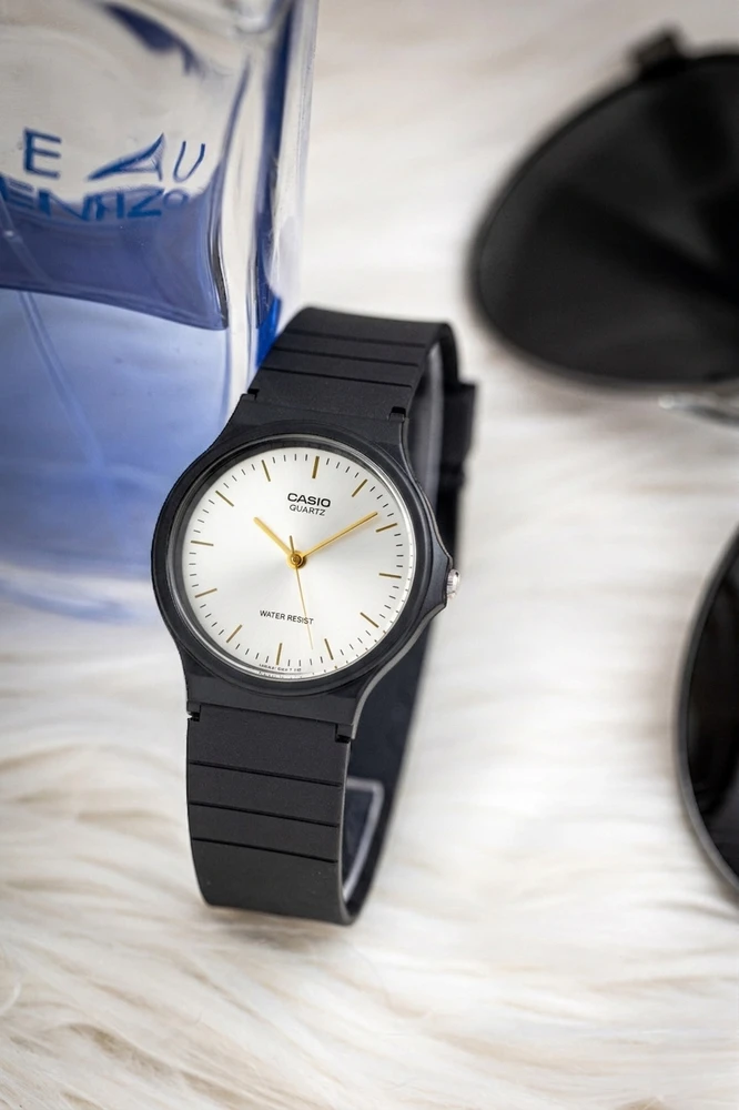 Laikrodis Unisex Casio MQ-24-7E2LDF