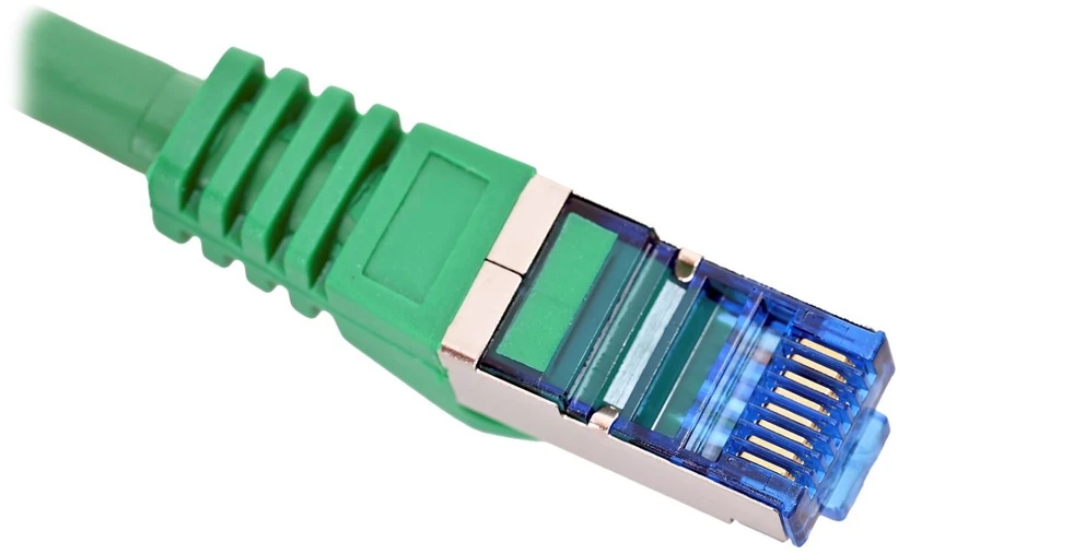 LANBERG patchcord cat.6A FTP LSZH CCA 0.5m žalias