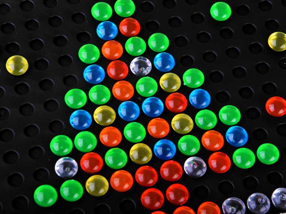 Jokomisiada LED mozaikinė lenta su lempomis dėlionė "Lite brite" ZA4188