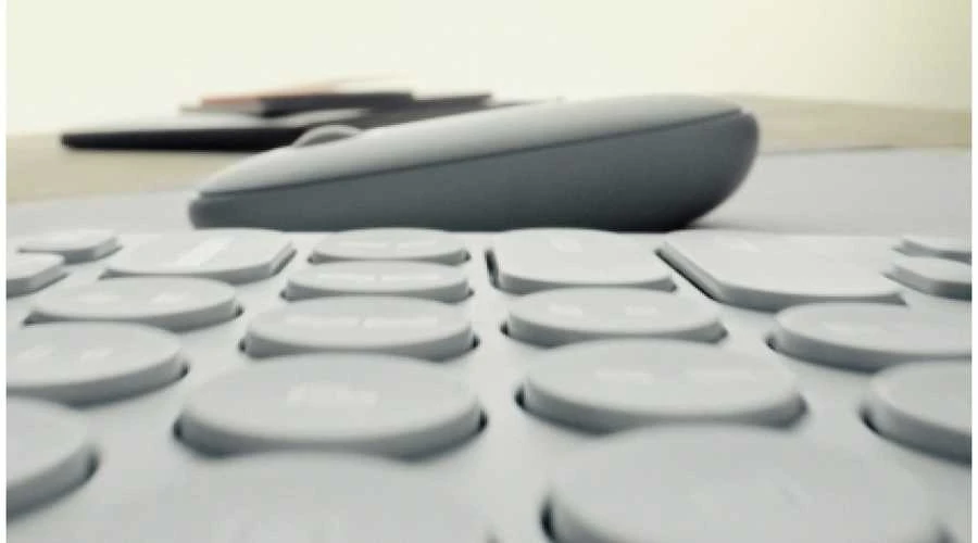 Belaidė klaviatūra Logitech PEBBLE KEYS 2 K380S, Grafito spalvos, Išdėstymas: US tarptautinis (Qwerty)