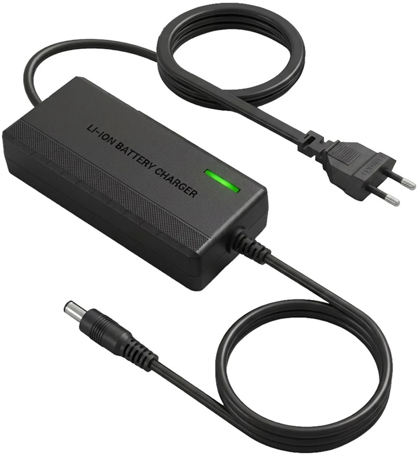 Universalus kroviklis / Maitinimo šaltinis Maclean Energy, skirtas paspirtukams, 54,6V DC, 2A, Max 110W, Fast Charging, 6 kištukai, MCE665