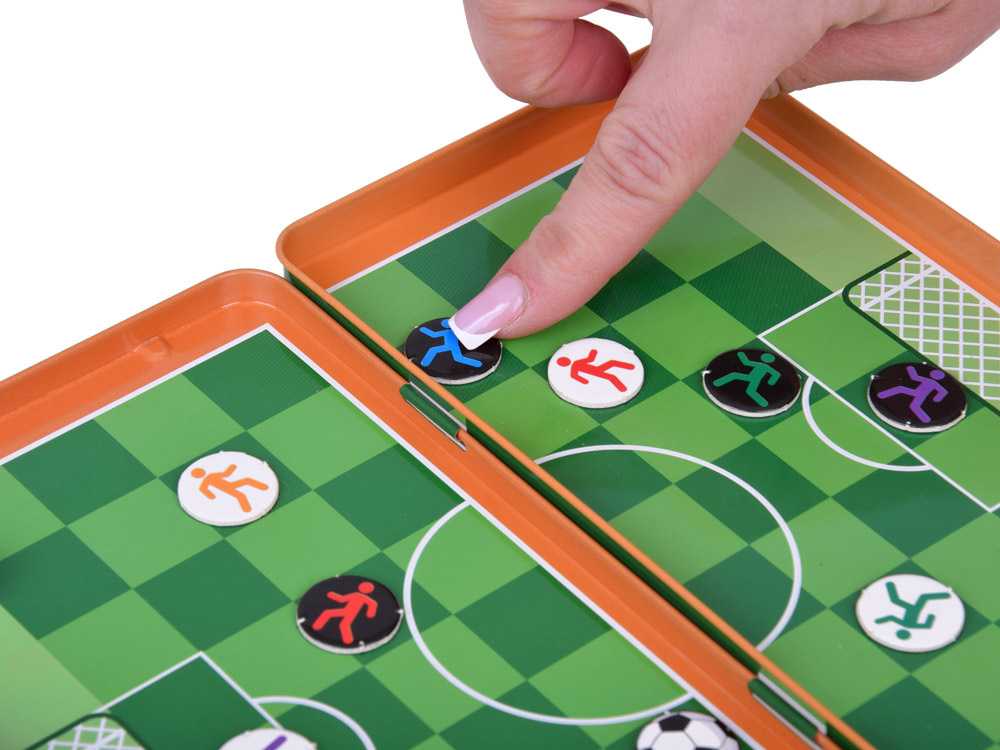 Jokomisiada Magnetinis žaidimas Futbolas Futbolo dvikova Kelioninis žaidimas GR0681