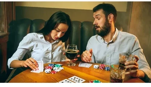 Malatec Pokerio žetonų rinkinys lagaminėlyje Texas, 300 žetonų. PREMIUM