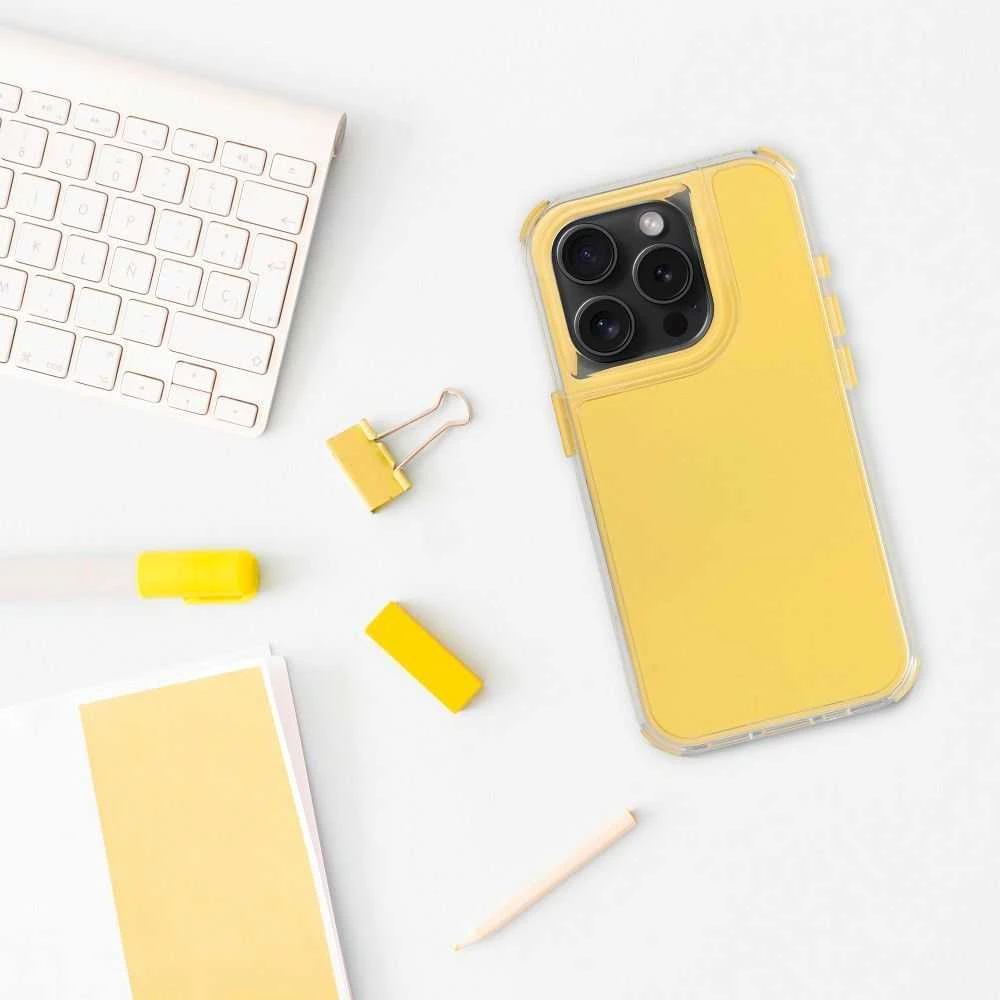 „Oem iPhone 15 PRO Matrix“ geltonas dėklas