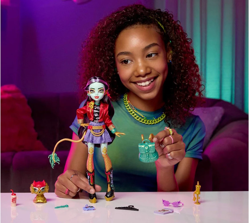 Mattel MONSTER HIGH lėlė – Jinafirė (HYV58)