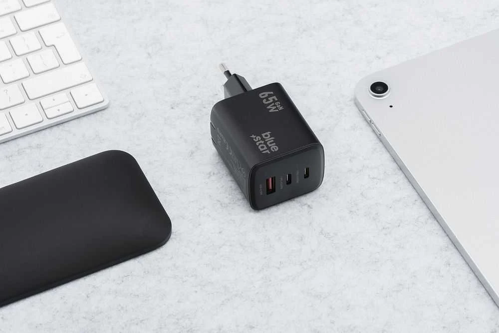 BlueStar Telefono įkroviklis Blue Star GaN 2 x USB C + USB A QC4.0 PD 4A 65W VT-43 juodas