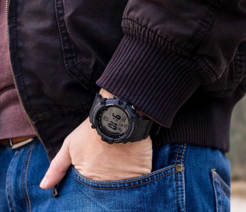 Vyriškas laikrodis Casio Sport Illuminator AE-1500WH-1A, Juodos spalvos