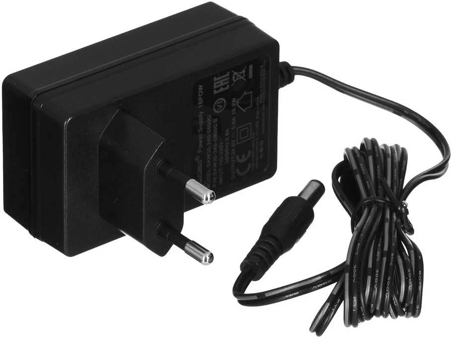 MikroTik | Debesis Maršrutizatorius Switch | CSS610-8G-2S+IN | Tvarkomas žiniatinklis | Montuojamas ant stovo | Gigabit Ethernet (vario) jungtys kiekis 8 | SFP+ jungtys kiekis 2