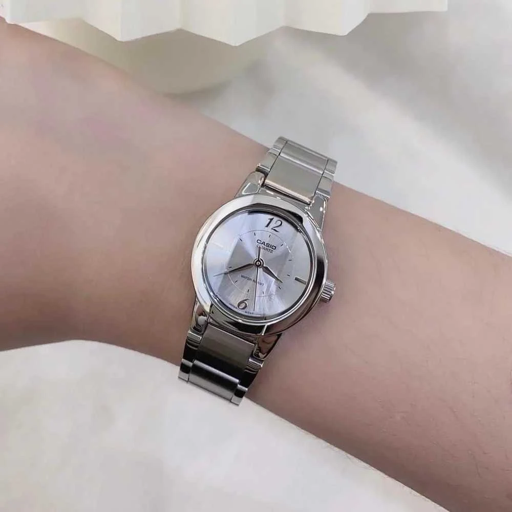 Moteriškas laikrodis CASIO LTP-1230D-7CDF + BOX