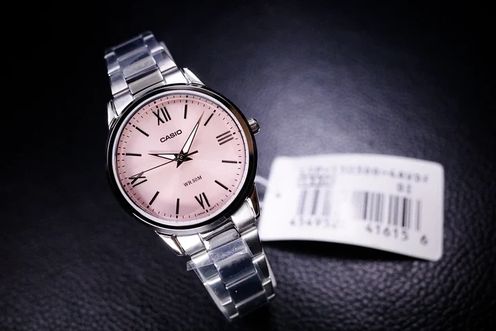 Moteriškas laikrodis CASIO LTP-1303DD-4AV (zd591g) + BOX