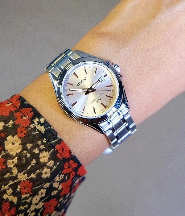 Moteriškas laikrodis CASIO LTP-1308D-4AVEF (zd605e) + BOX