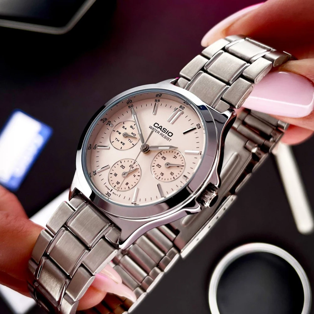 Moteriškas laikrodis CASIO LTP-V300D-4A (zd566d) + BOX