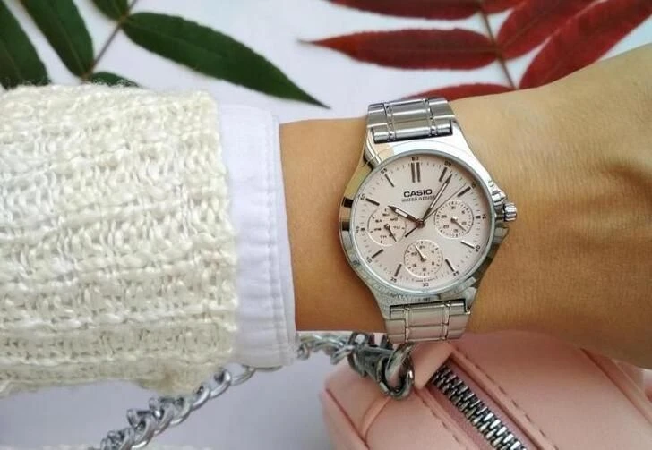 Moteriškas laikrodis CASIO LTP-V300D-4A (zd566d) + BOX