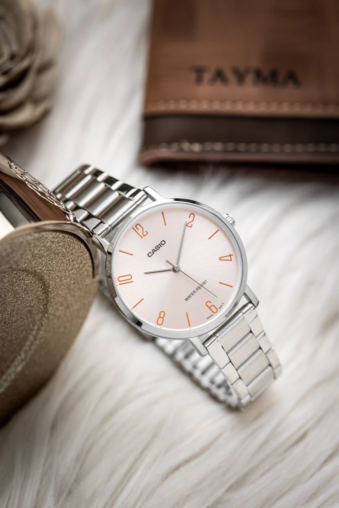 Moteriškas laikrodis CASIO LTP-VT01D-4B2 + BOX (zd613l)