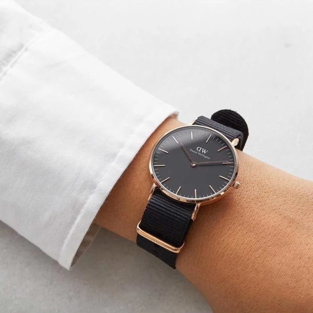 Moteriškas laikrodis DANIEL WELLINGTON DW00100150 - CLASSIC CORNWALL 36mm + BOX