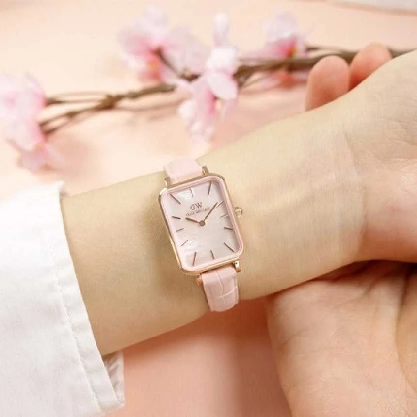 Moteriškas laikrodis DANIEL WELLINGTON Quadro Pressed Melrose Pearl 20mm DW00100508 + BOX (zw521a)