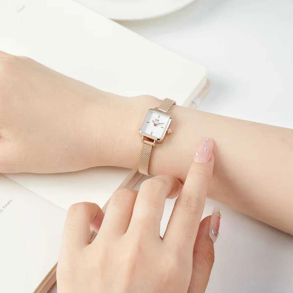 MOTERIŠKAS LAIKRODIS DANIEL WELLINGTON Quadro Mini Melrose 15mm DW00100727 + BOX (zw524c)