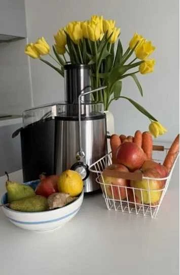 Sulčiaspaudė MPM MSO-18-M Juicer 1000 W Juodas, Sidabrinis