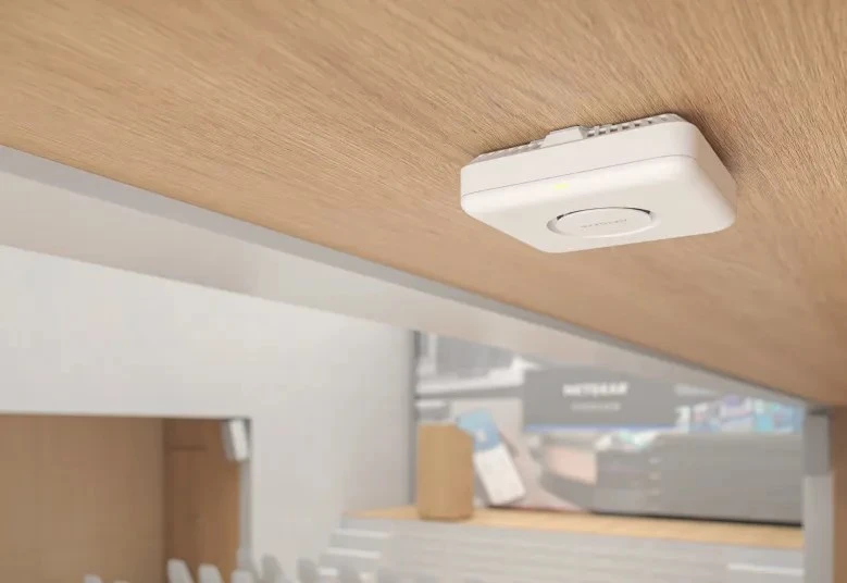 Maršrutizatorius NETGEAR WBE710 Baltas Maitinimas per Ethernet (PoE)