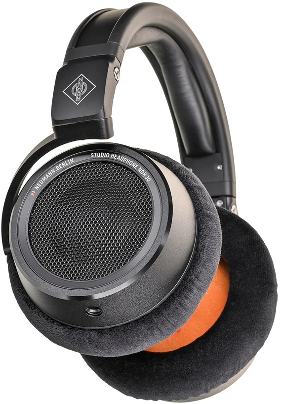 Ausinės Neumann NDH 30 – Juodas