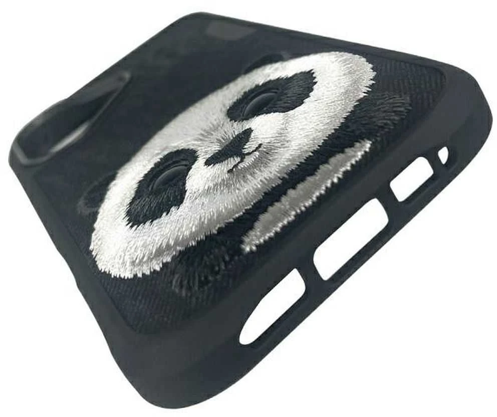 Nimmy dėklas Apple iPhone 16 6.1″ juodos spalvos Big Eyed Pet 2.0 Panda