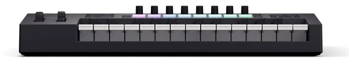 Novation Launchkey 25 mk4 - MIDI klaviatūra, 25 klavišai