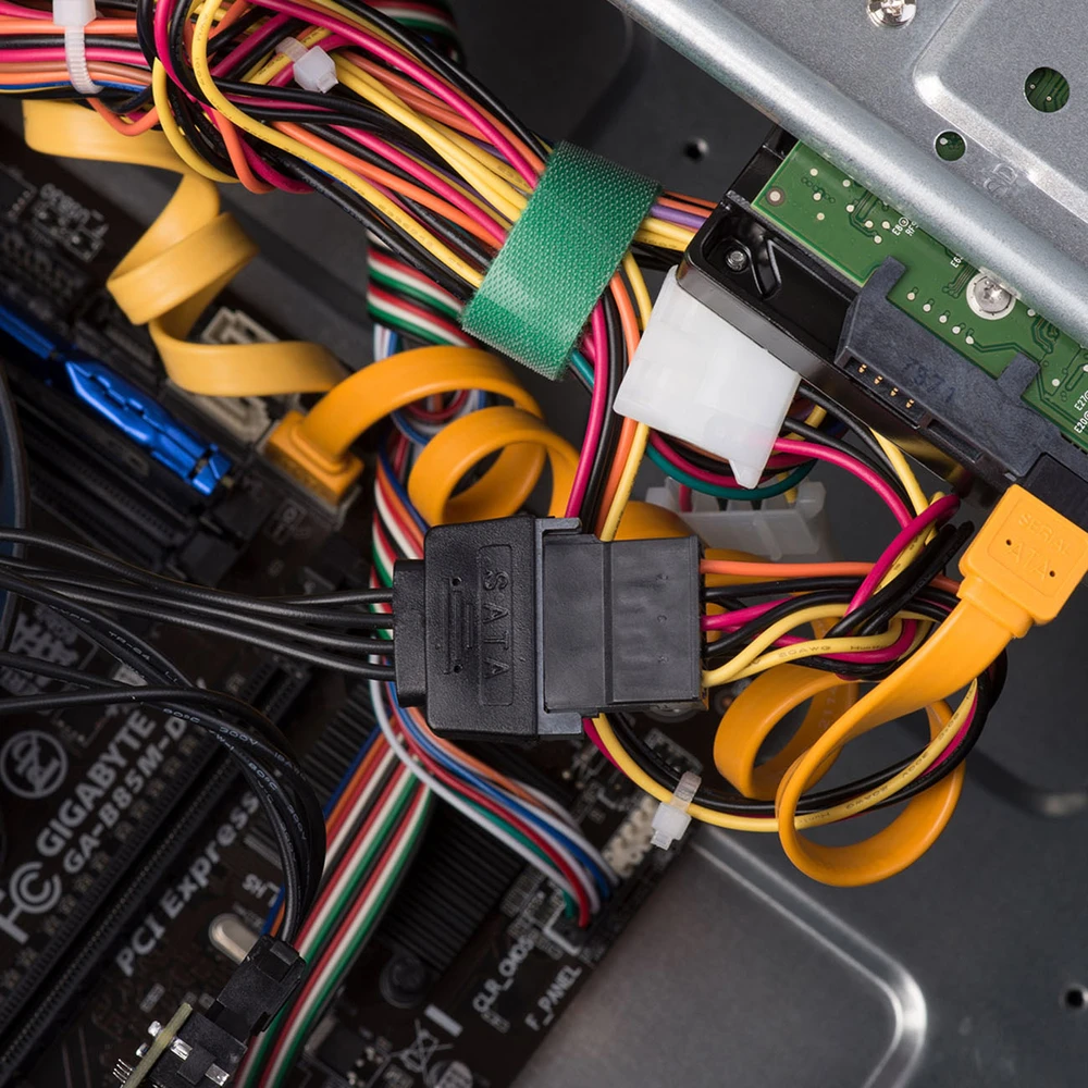 „Orico PVU3 PCI-E 7x USB 3.0“ išplėtimo plokštė stacionariam kompiuteriui - juoda
