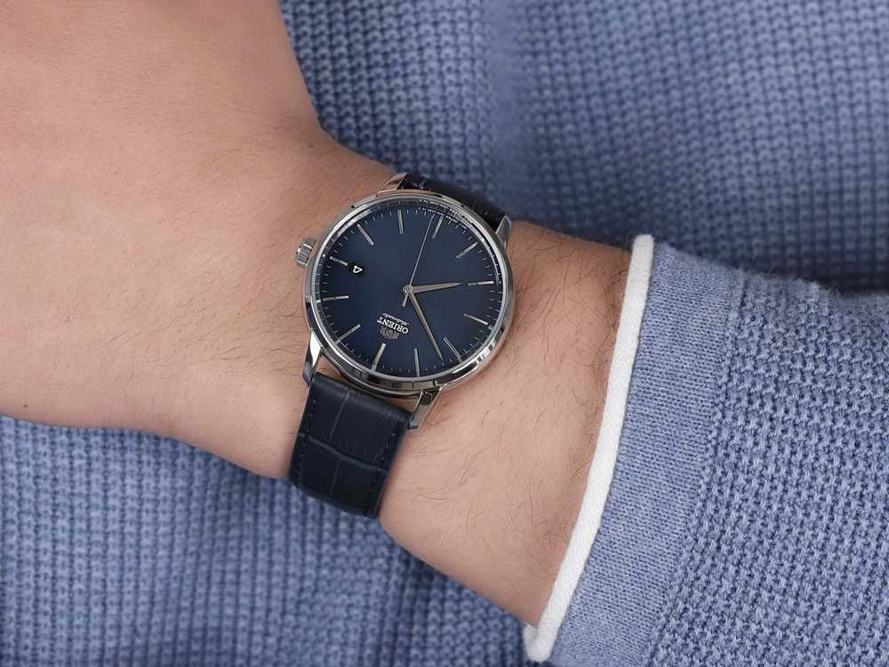 „Orient Contemporary“ stilingas vyriškas laikrodis „Maestro“ RA-AC0E04L10B + BOX