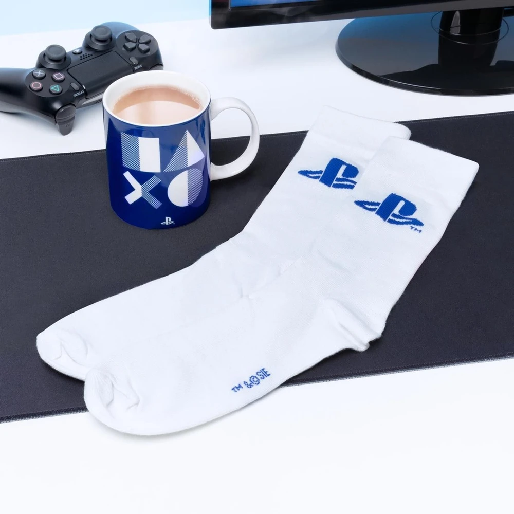 Paladone PLAYSTATION 5 - Rinkinys KUBEK + SKARPETY