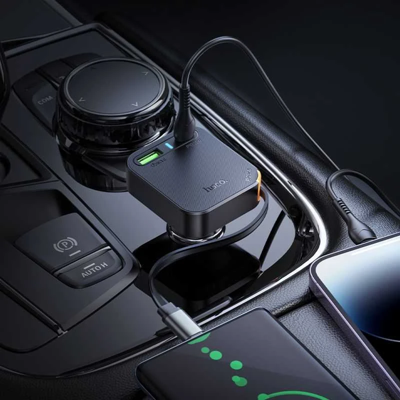 Automobilinis įkroviklis Hoco su ištraukiamu laidu 2 x USB C + USB A QC PD 65W NZ18 juodas