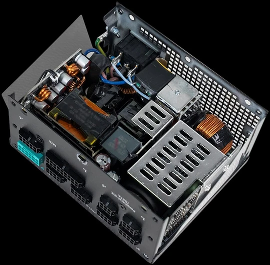 „Deepcool 80 PLUS Gold“ maitinimo blokas | PS1000P | 1000 W