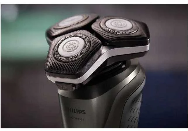 Drėgnojo ir sausojo skutimo elektrinė barzdaskutė Philips Shaver Series 5000, S5886/38