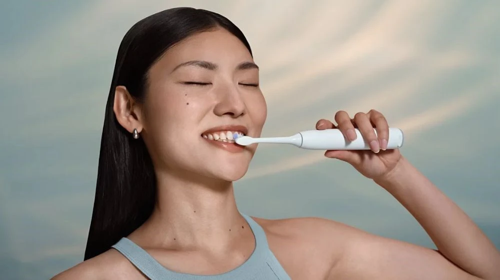 Elektrinis dantų šepetėlis Philips Sonicare Serija 6100 HX7400/01, Baltas