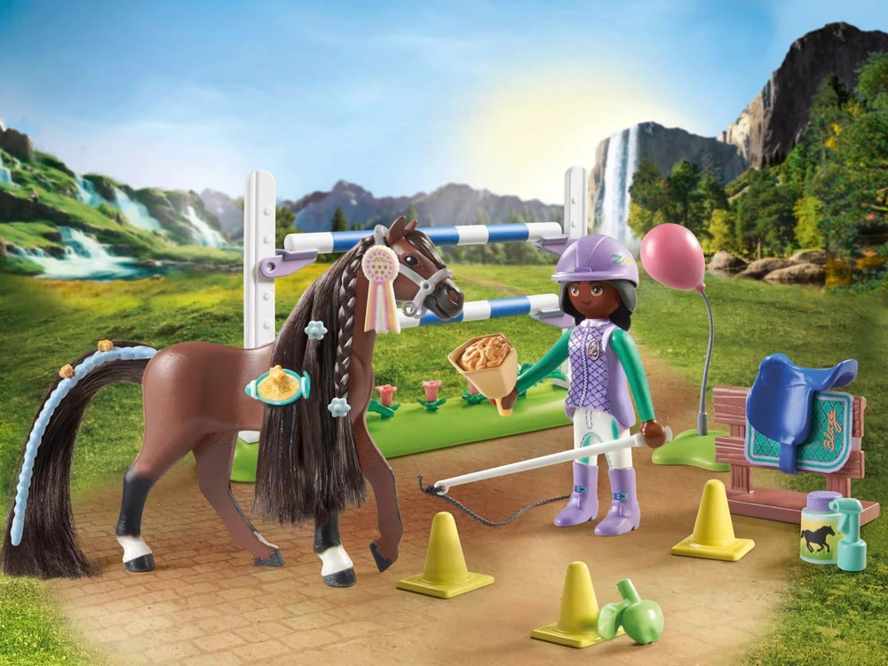 PLAYMOBIL WORLD OF HORSES Konkūro arena su Zoe ir Blaze 71355