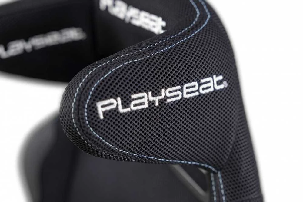 Playseat Evolution Pro ActiFit juoda