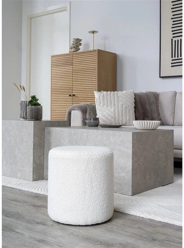 House Pouf Ejby sand color. 34x34x36cm