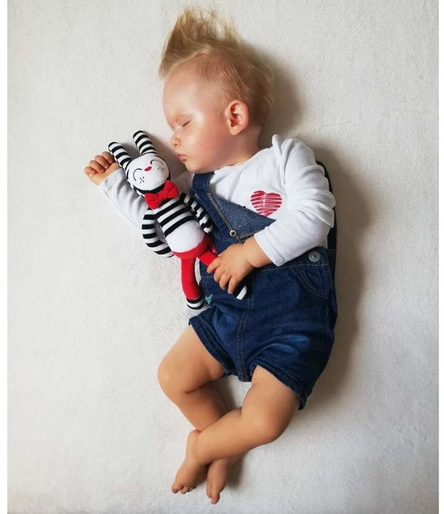 Mom's Care Triušis Hycuś kontrastingas švelnus žaislas