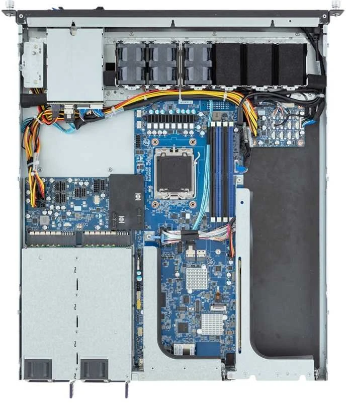 Serveris Rack serverių platforma (1U) - Gigabyte E133-C10-AAG1