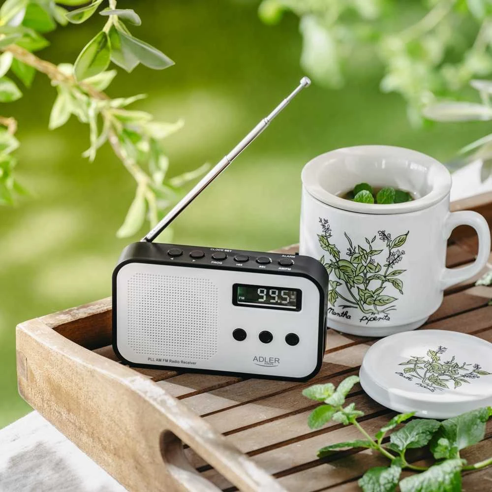 Adler | Digital radio PLL AM/FM | AD 1907 | Alarm function | Baltas/Juodas