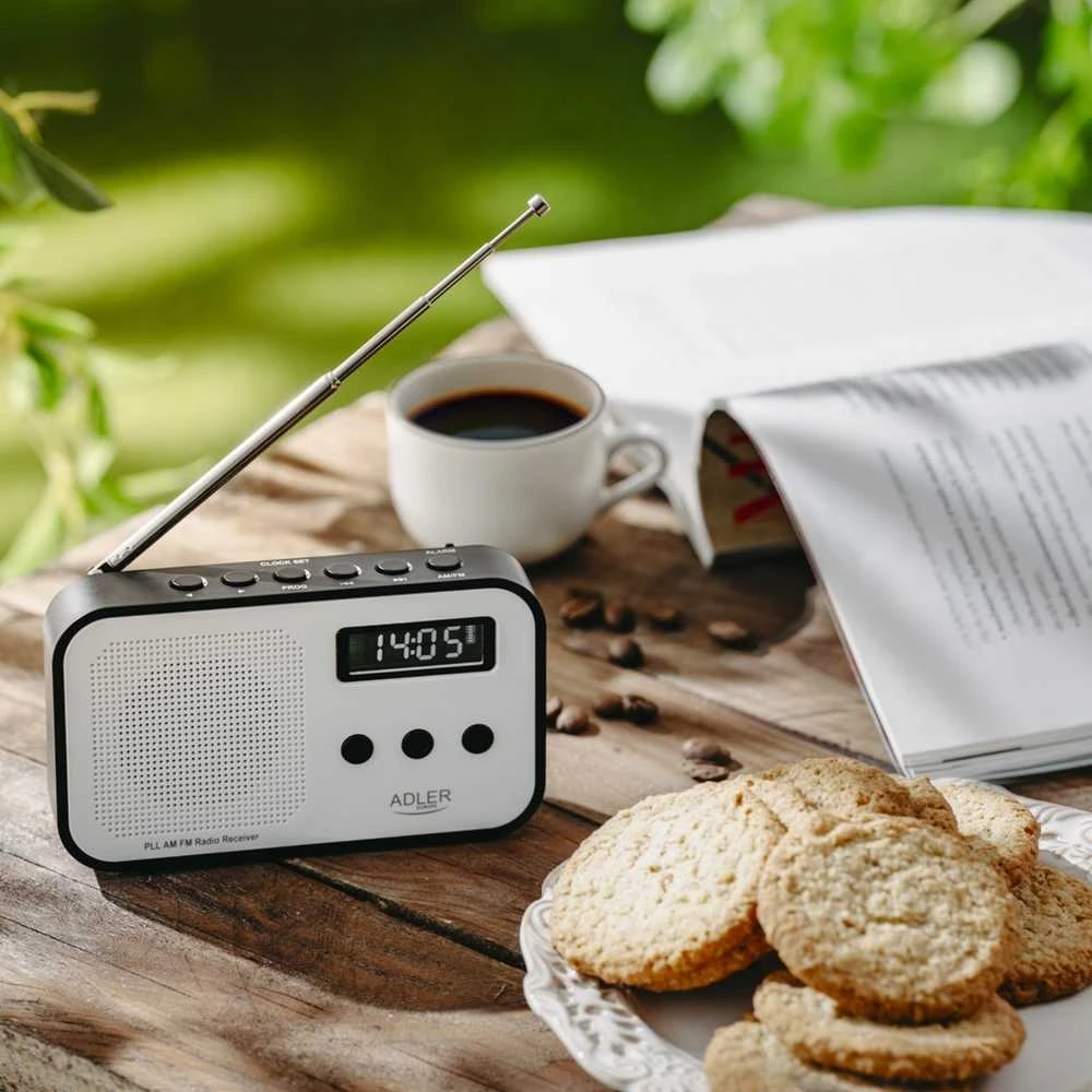 Adler | Digital radio PLL AM/FM | AD 1907 | Alarm function | Baltas/Juodas