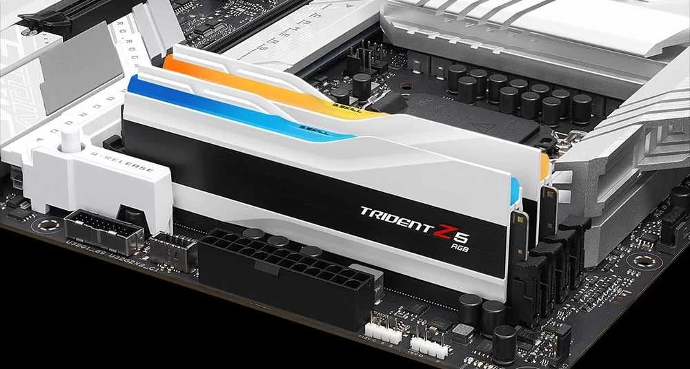 RAM G.Skill Trident Z5 RGB atminties modulis 64 GB 2 x 32 GB DDR5 6000 MHz