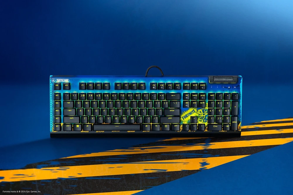 Razer BlackWidow V4 X - Fortnite Edition klaviatūra Gaming USB US English Juodas