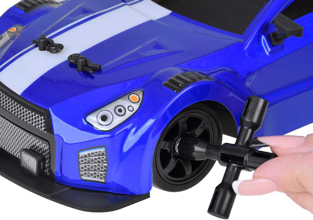 Jokomisiada Nuotolinio valdymo automobilis RC Drift 4x4 su dūmų efektu LED apšvietimas RC0696